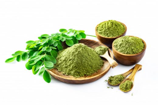 dried moringa leaf powder